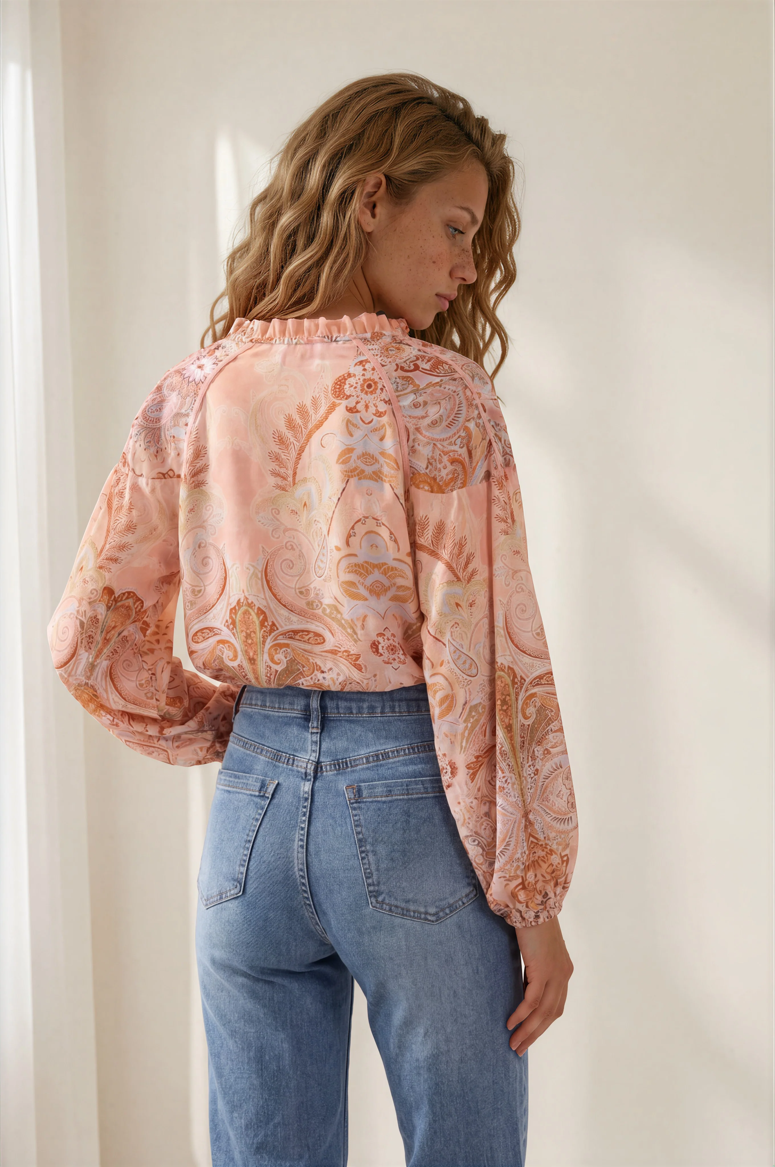 Cindy Wide Leg Jeans in Stone Wash Denim - Image 17