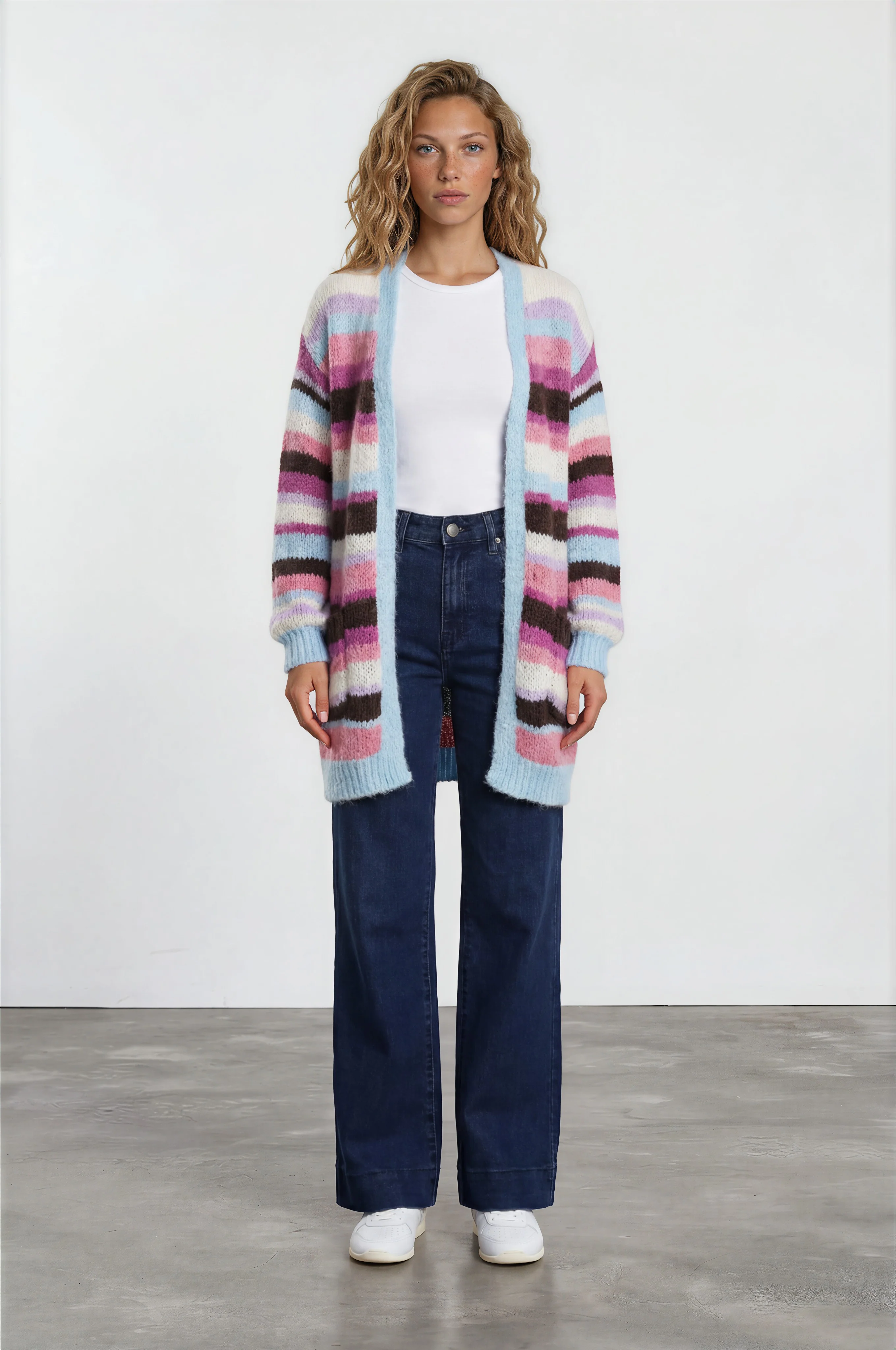 Jesse Jeans - High Waisted Wide Leg Jeans in Dark Denim - Image 14