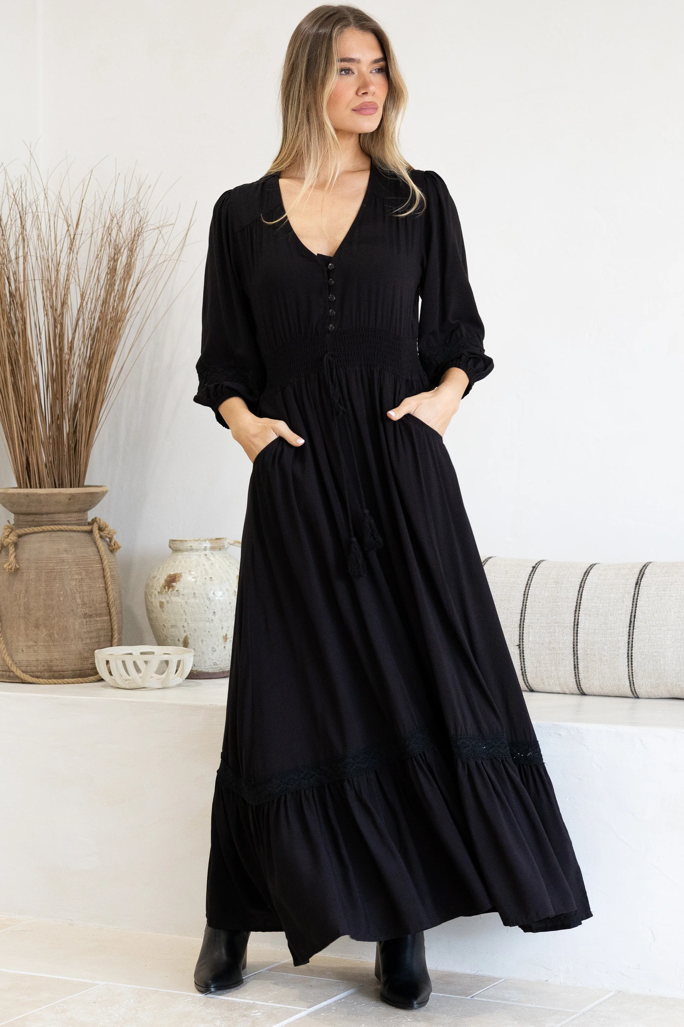 Kiaba Maxi Dress - V-Neck Buttoned Bodice 3/4 Sleeve A-Line Dress with Lace Inserts in Black - Image 5