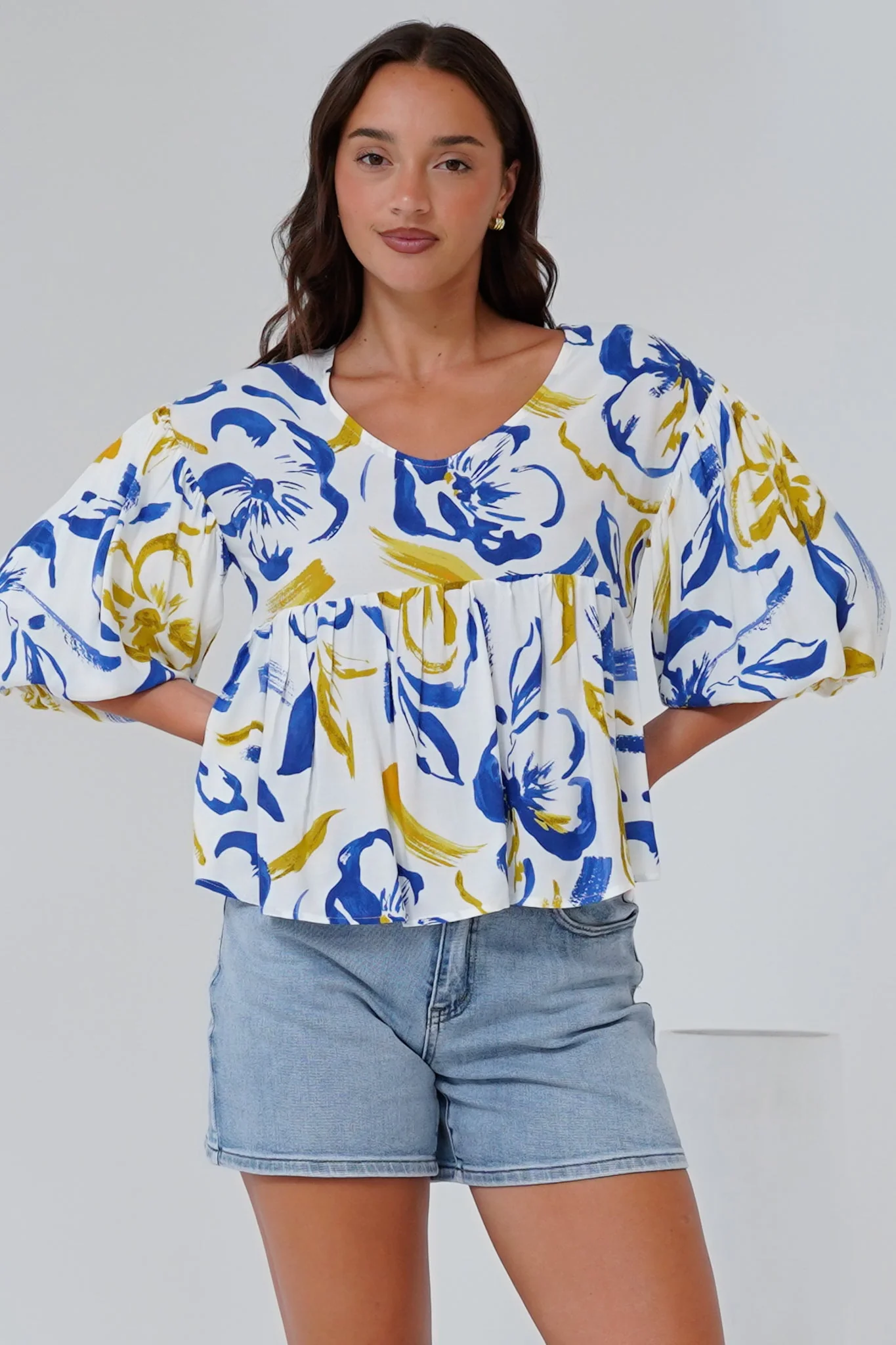 Wynter Top - Soft V Neck Peplum Top with Balloon Sleeves in Robin Print - Image 4